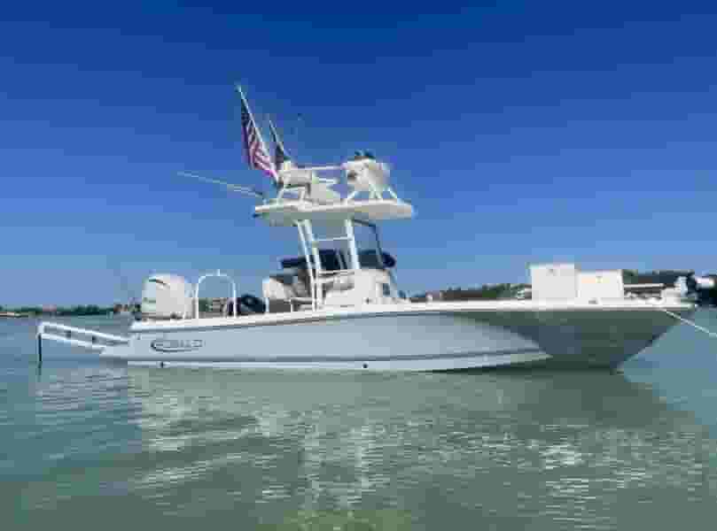 2022 Robalo Cayman 246 SD