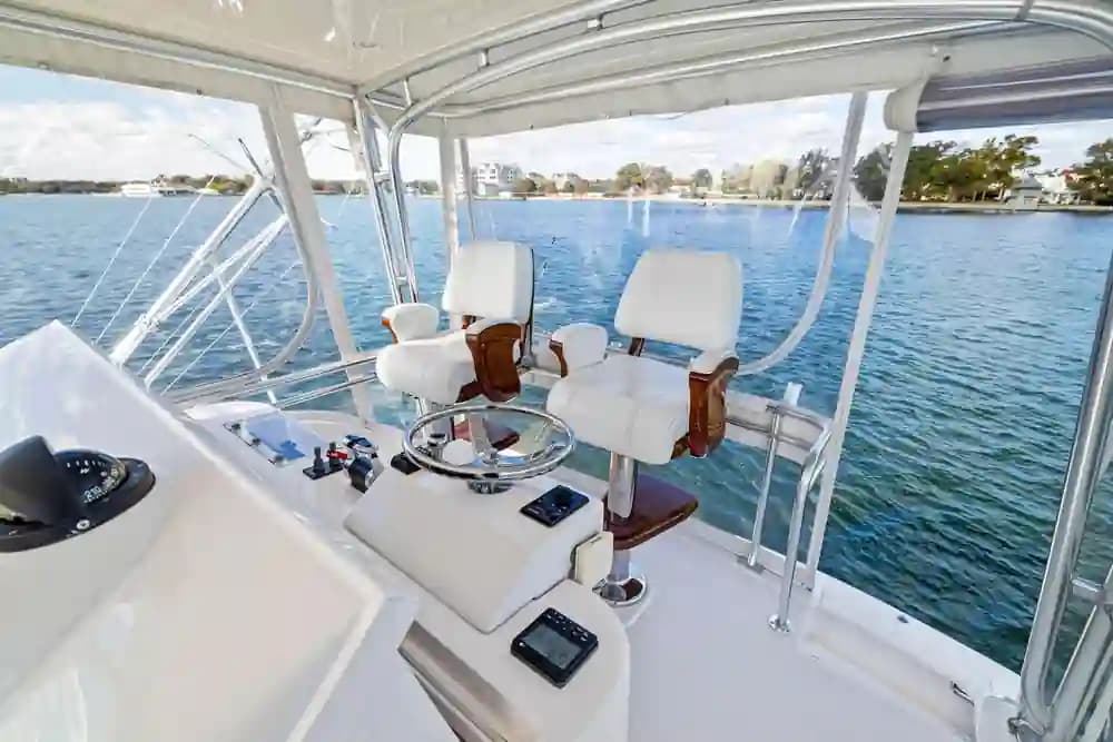 Bertram Convertible 45' te koop