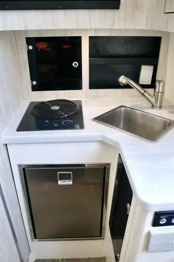 2021 Regulator 41 for Sale in Stuart, Florida Center Console 5