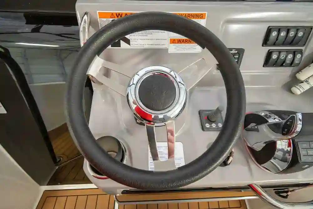 Jeanneau Leader 9.0 CC For Sale