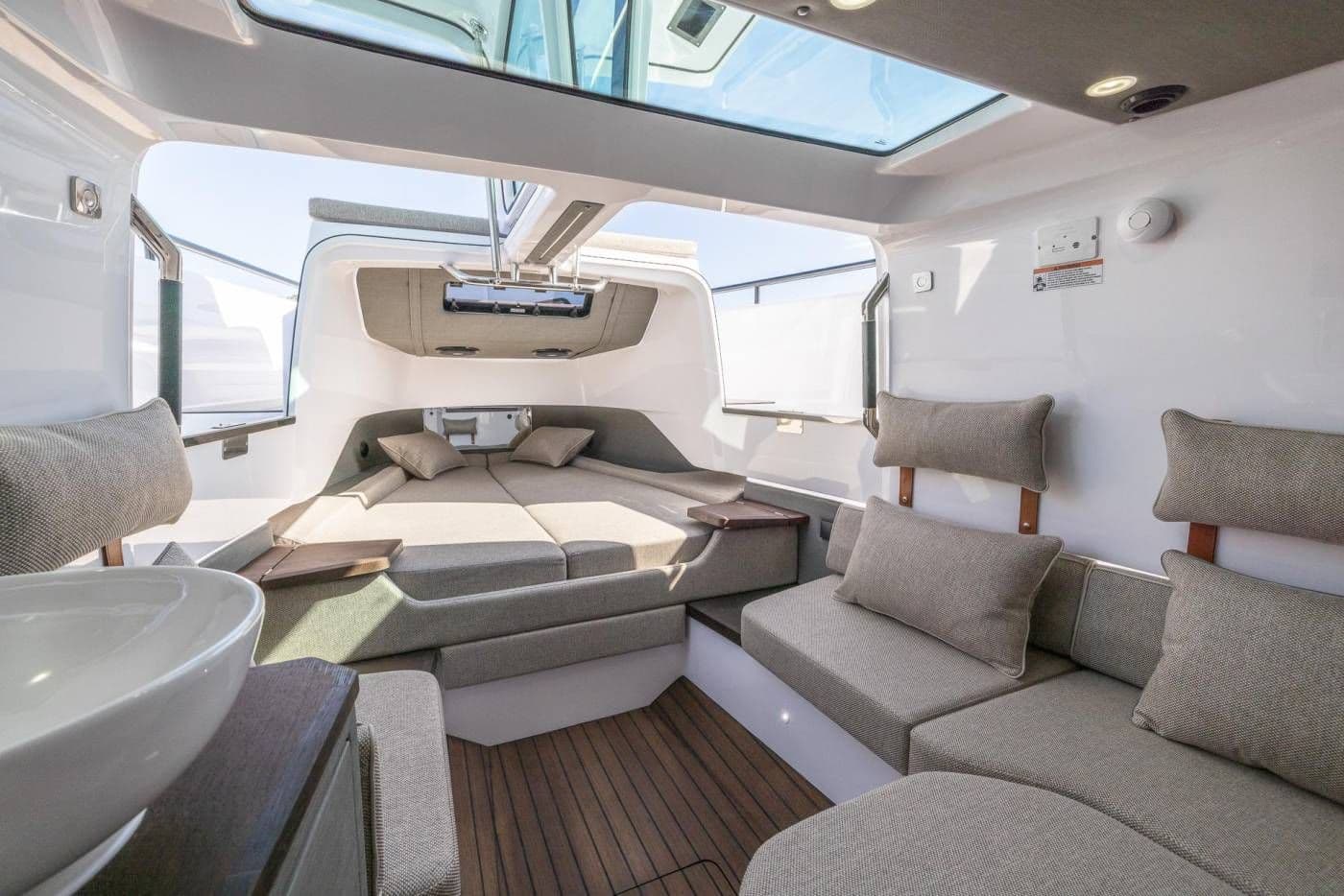 2024 Axopar 37 XC Cross Cabin Sold in Seattle, Washington Center Console 5