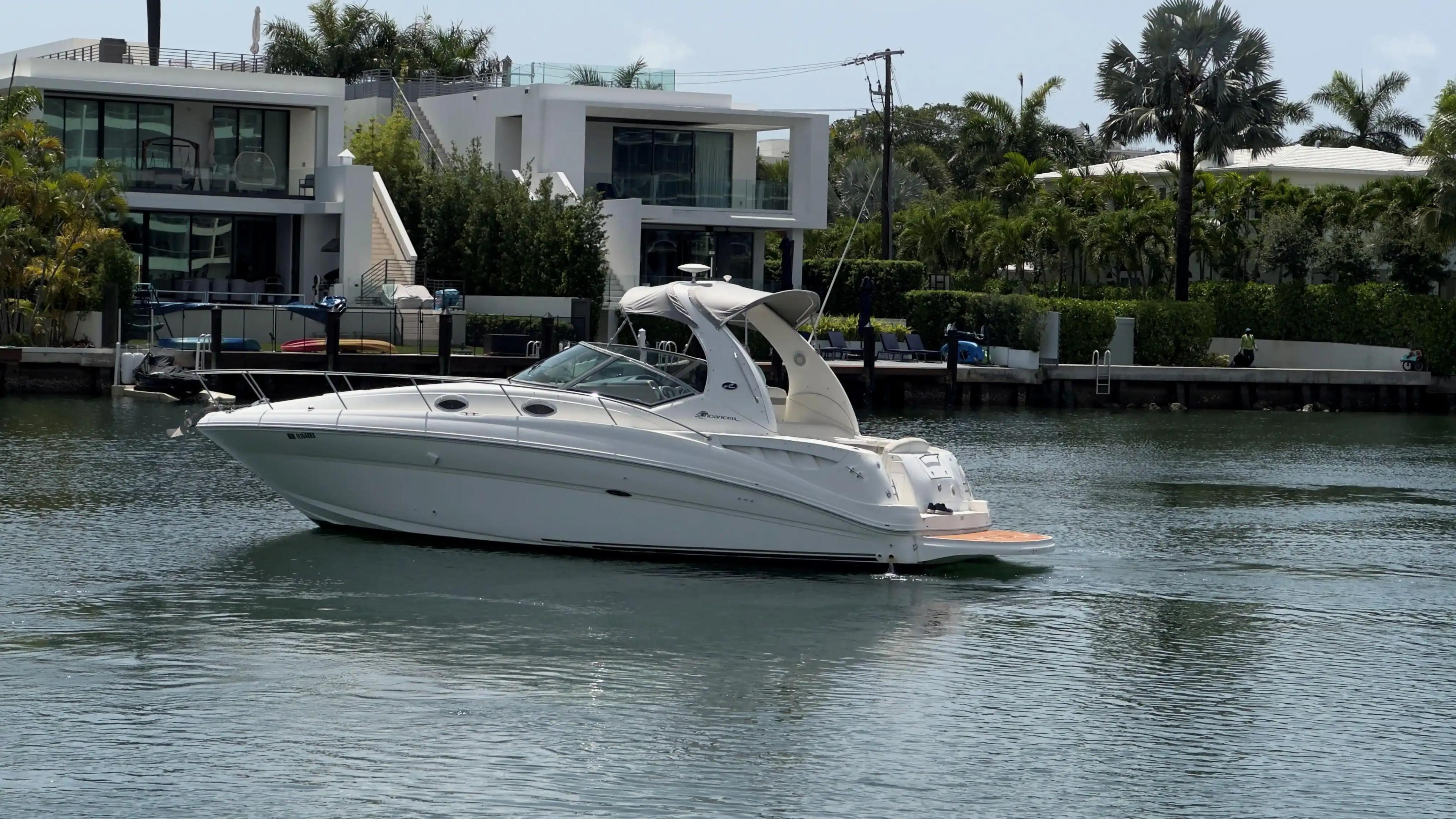 Sea Ray Sundancer 320 For Sale