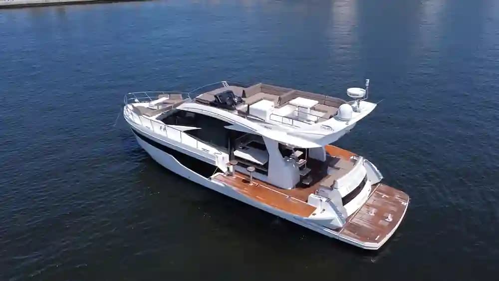 2017 Galeon Yachts 500 Fly Sold in Hollywood, Florida Flybridge 4