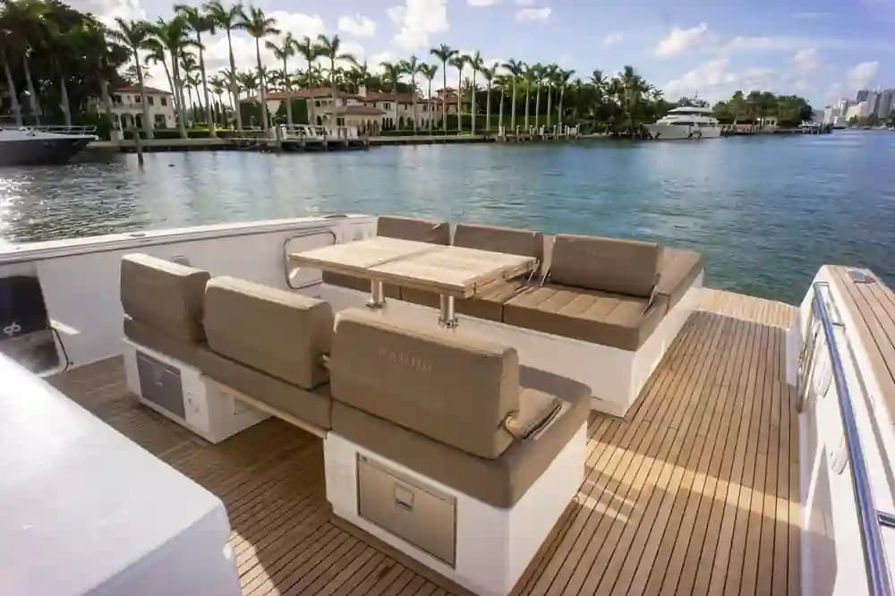 2019 Pardo Yachts P43 Sold in Miami, Florida Walk-around Boats 5