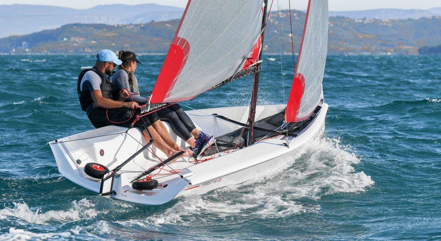 Beneteau First 14 SE a la venta