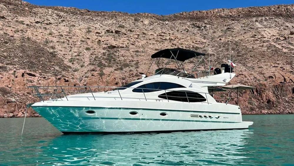 2001 Azimut 42 Flybridge