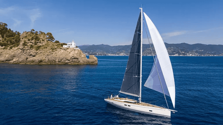 Yacht