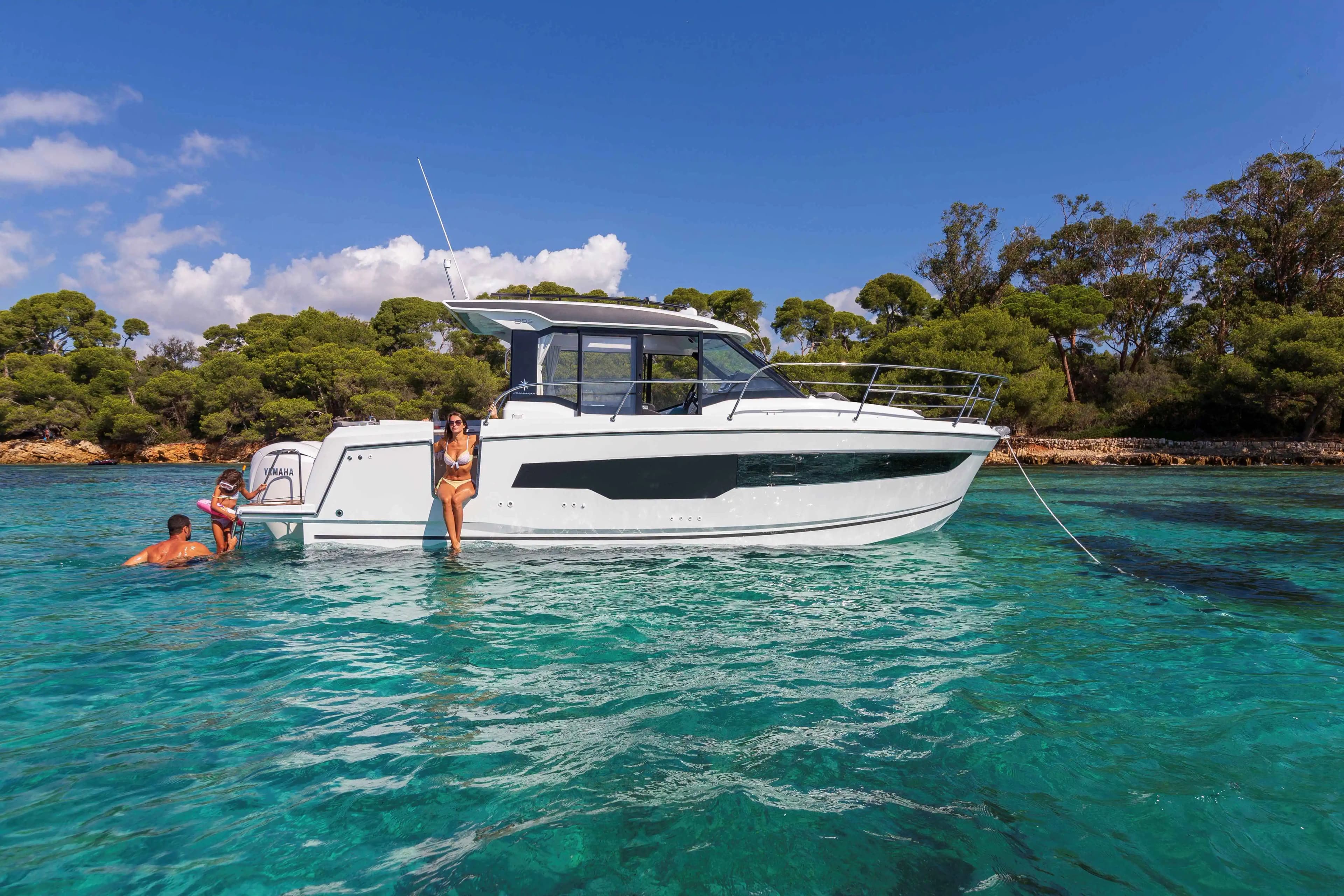 2025 Jeanneau NC 895 Series 2 for Sale in Bonita Springs, Florida Saltwater Fishing 5