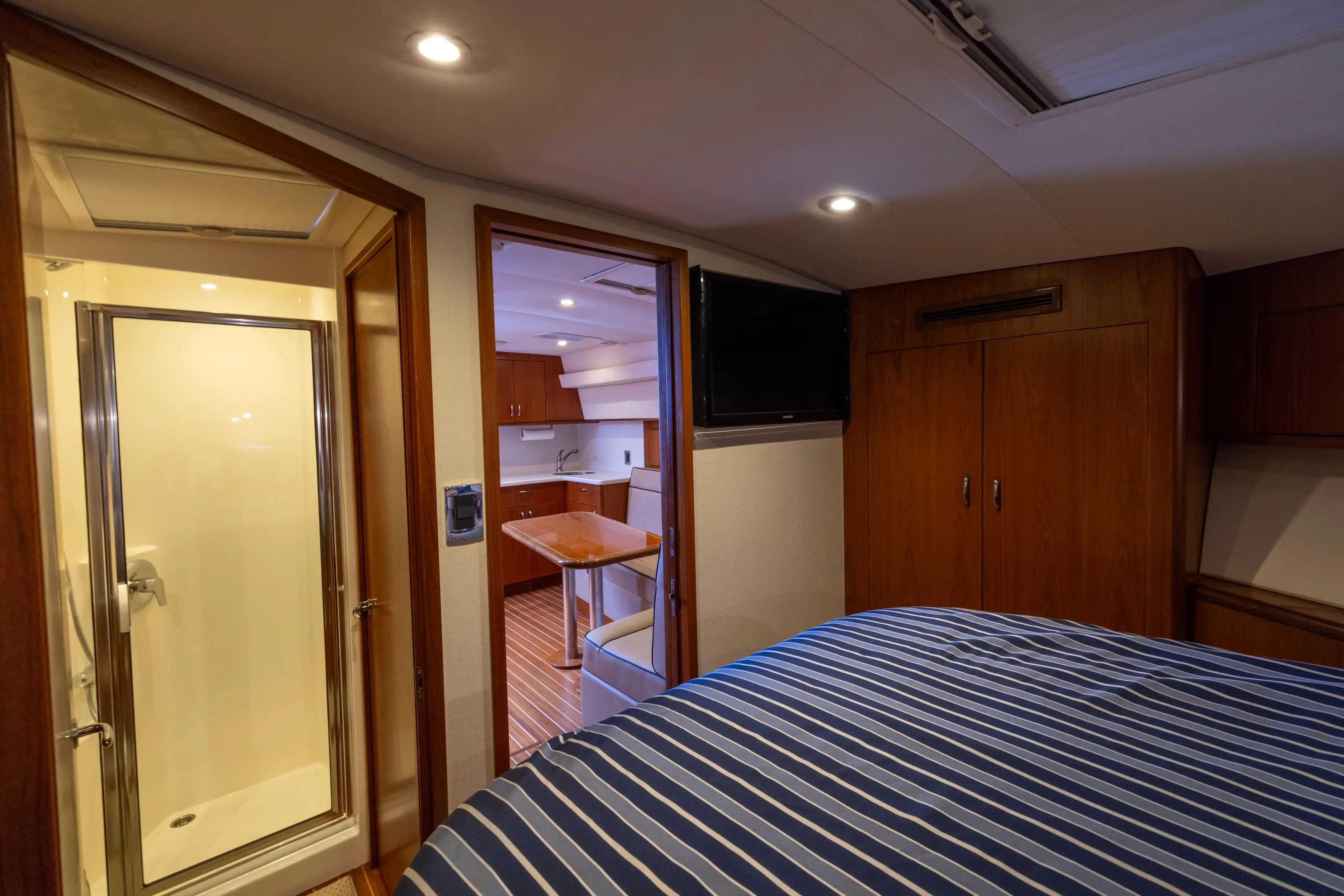 CABO 44 Hardtop Express in vendita