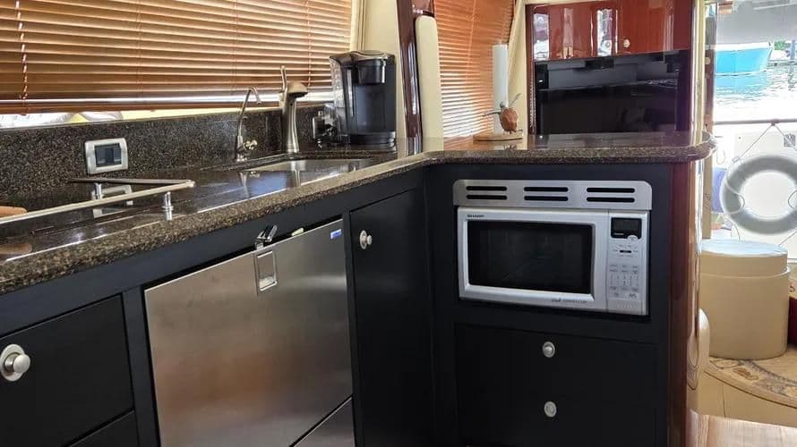 2007 Sea Ray 580 Sedan Bridge in vendita a Mystic, Connecticut Flybridge 3