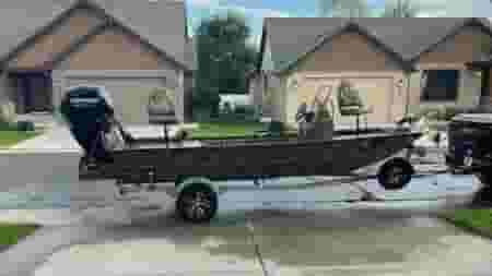 2023 Lowe Roughneck 1860 CC