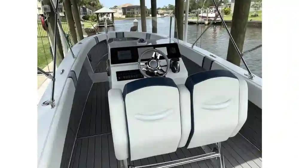 Action Marine 25' a la venta