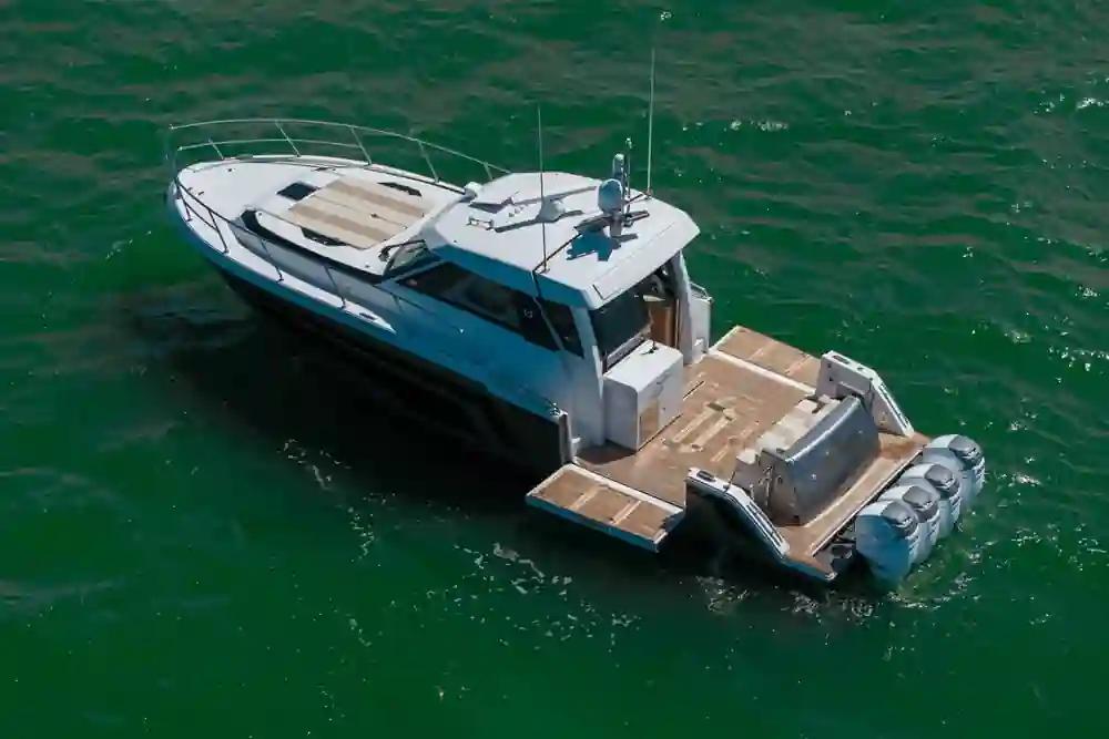 Ocean Alexander 45 Divergence Coupe For Sale