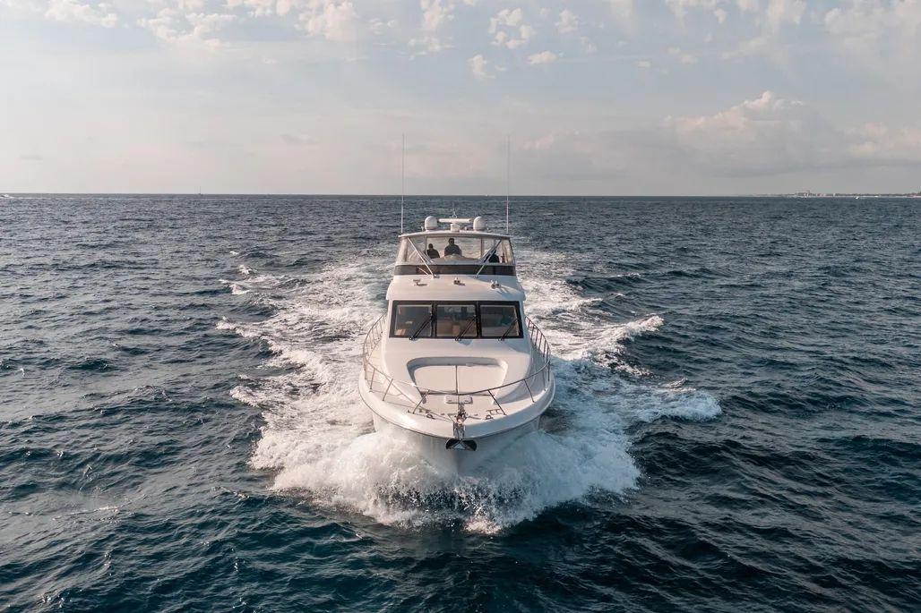 Hatteras 64 Motor Yacht te koop