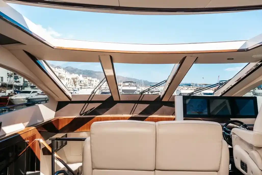 2009 Lazzara LSX 75 for Sale in Mataró, ES Motor Yacht 3