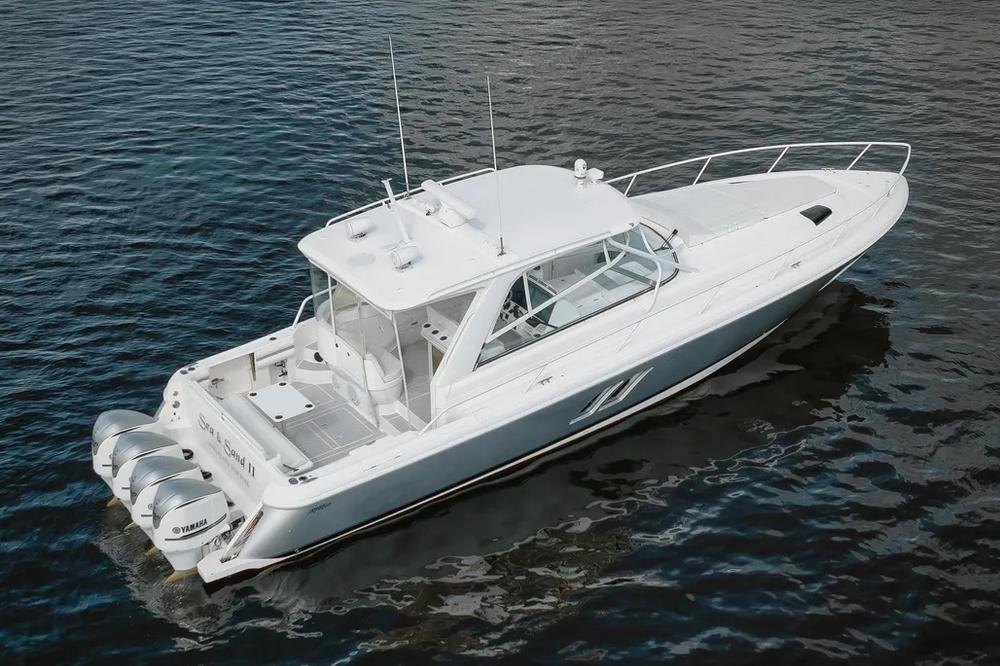 2018 Intrepid Powerboats 475 Sport Yacht