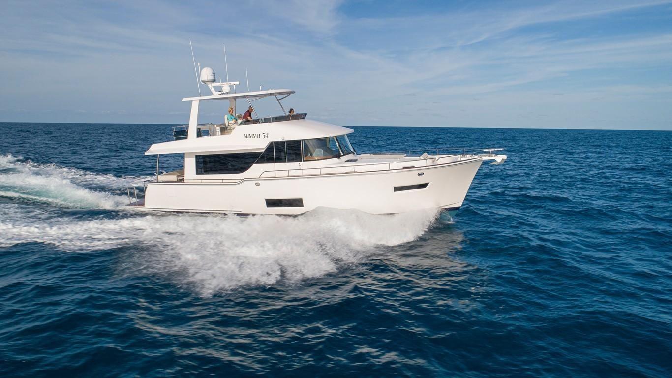 Summit Motoryachts 54 For Sale