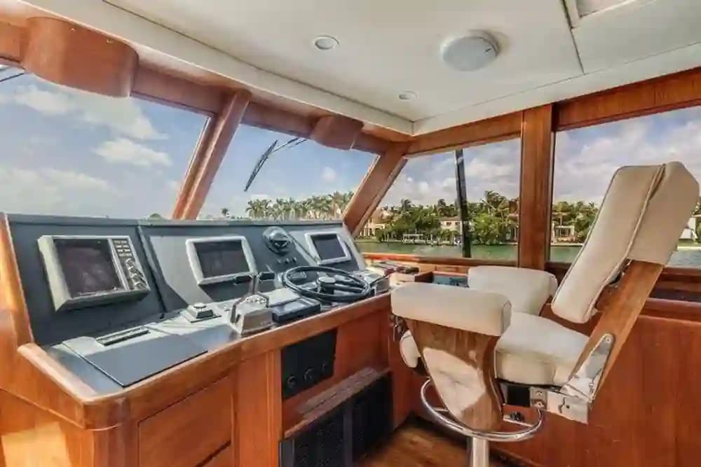 Huckins 70 Convertible a la venta