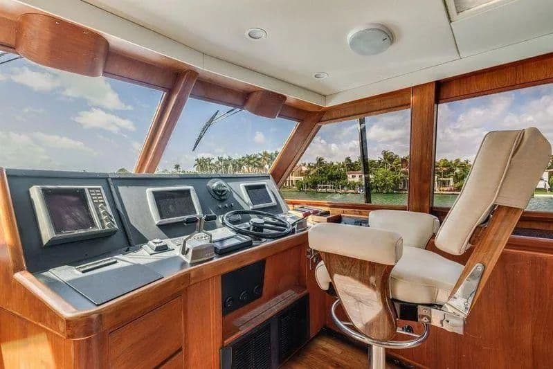 Huckins 70 Convertible a la venta
