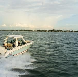 Boston Whaler 240 Vantage for Sale
