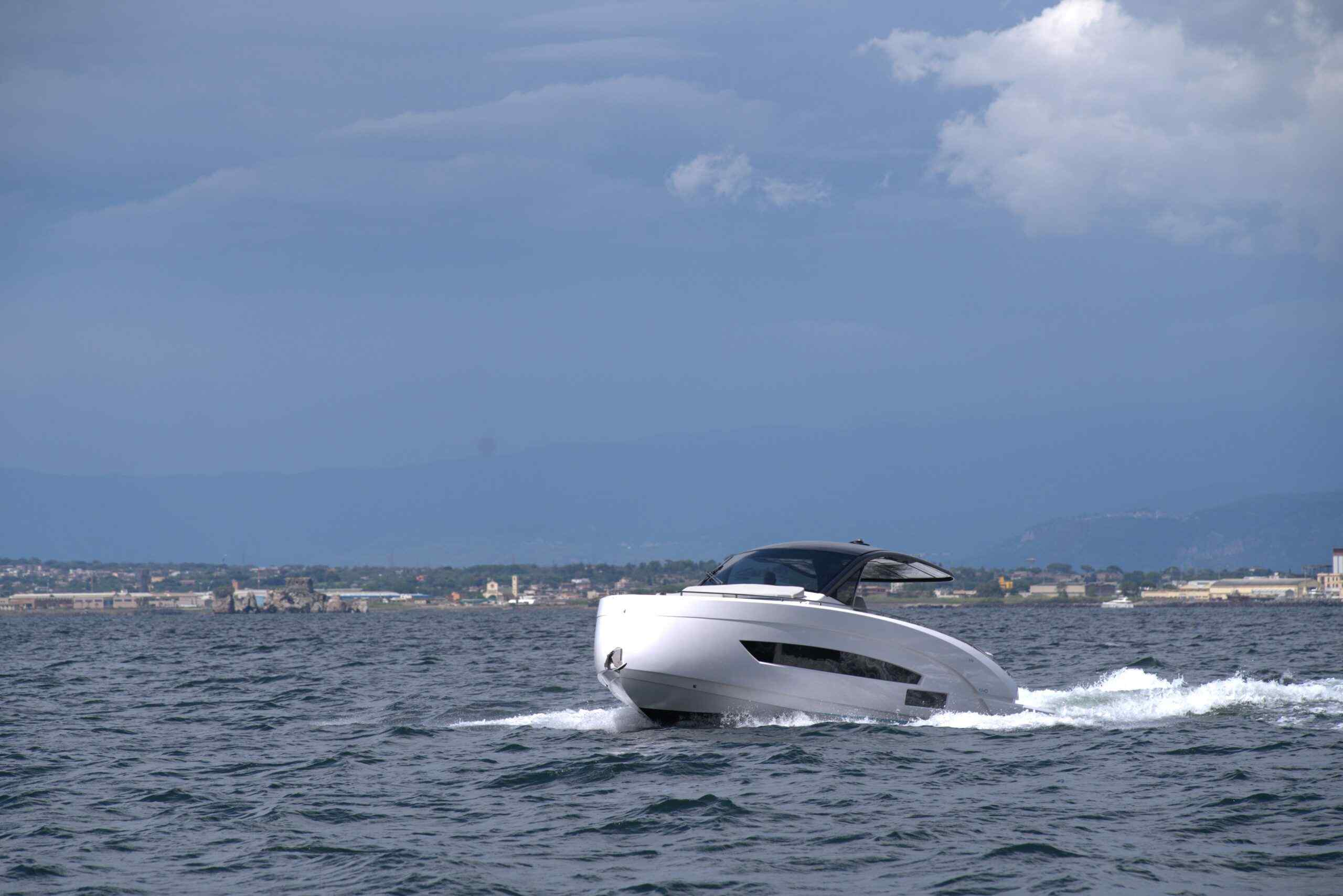 Yacht