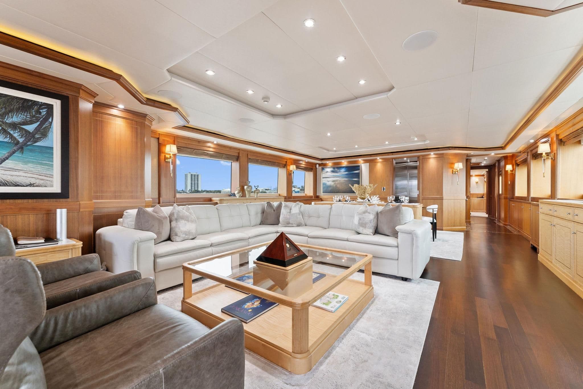 2006 Palmer Johnson 123FT for Sale in Palm Beach, Florida Flybridge 5