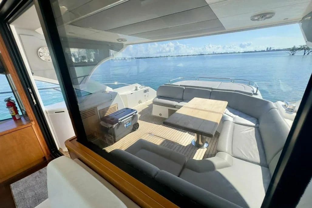 2018 Sunseeker Predator 57 for Sale in Cancún, MX Express Cruiser 3