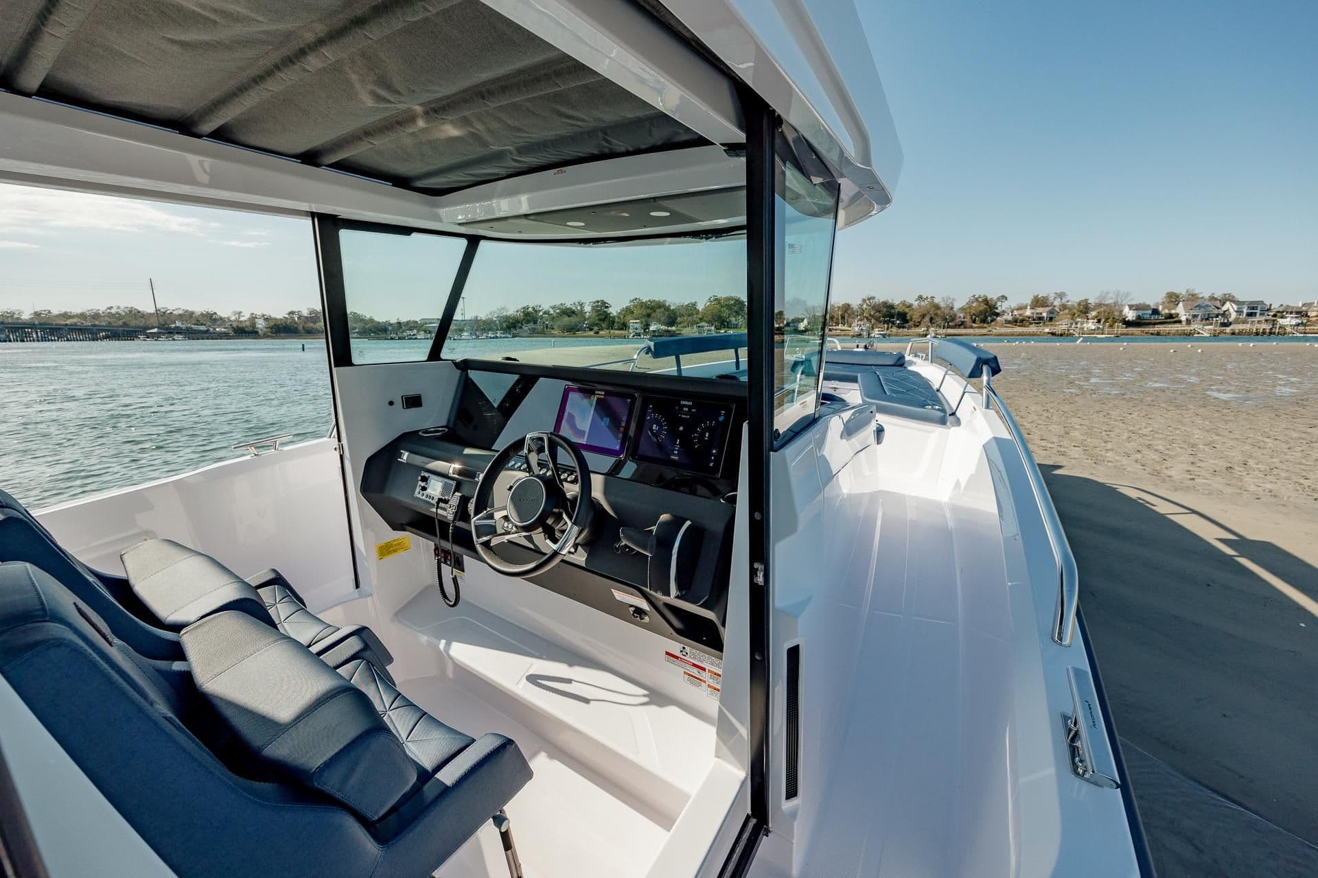2024 Axopar 29 XC Cross Cabin Sold in San Diego, California Walk-around Boats 2