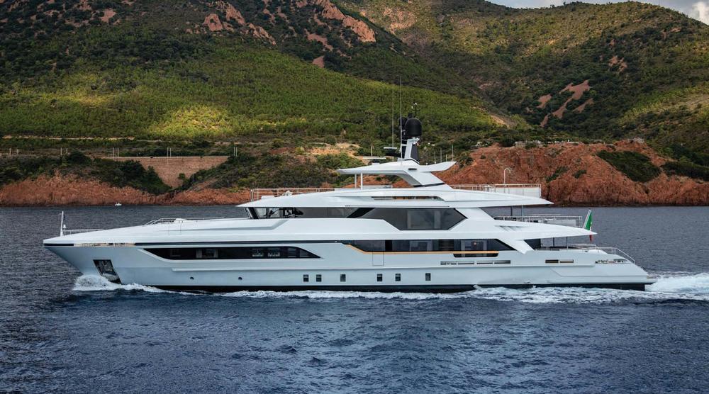 Luxury-motor-yacht-BAGLIETTO-48m-2018-for-sale-008.jpg