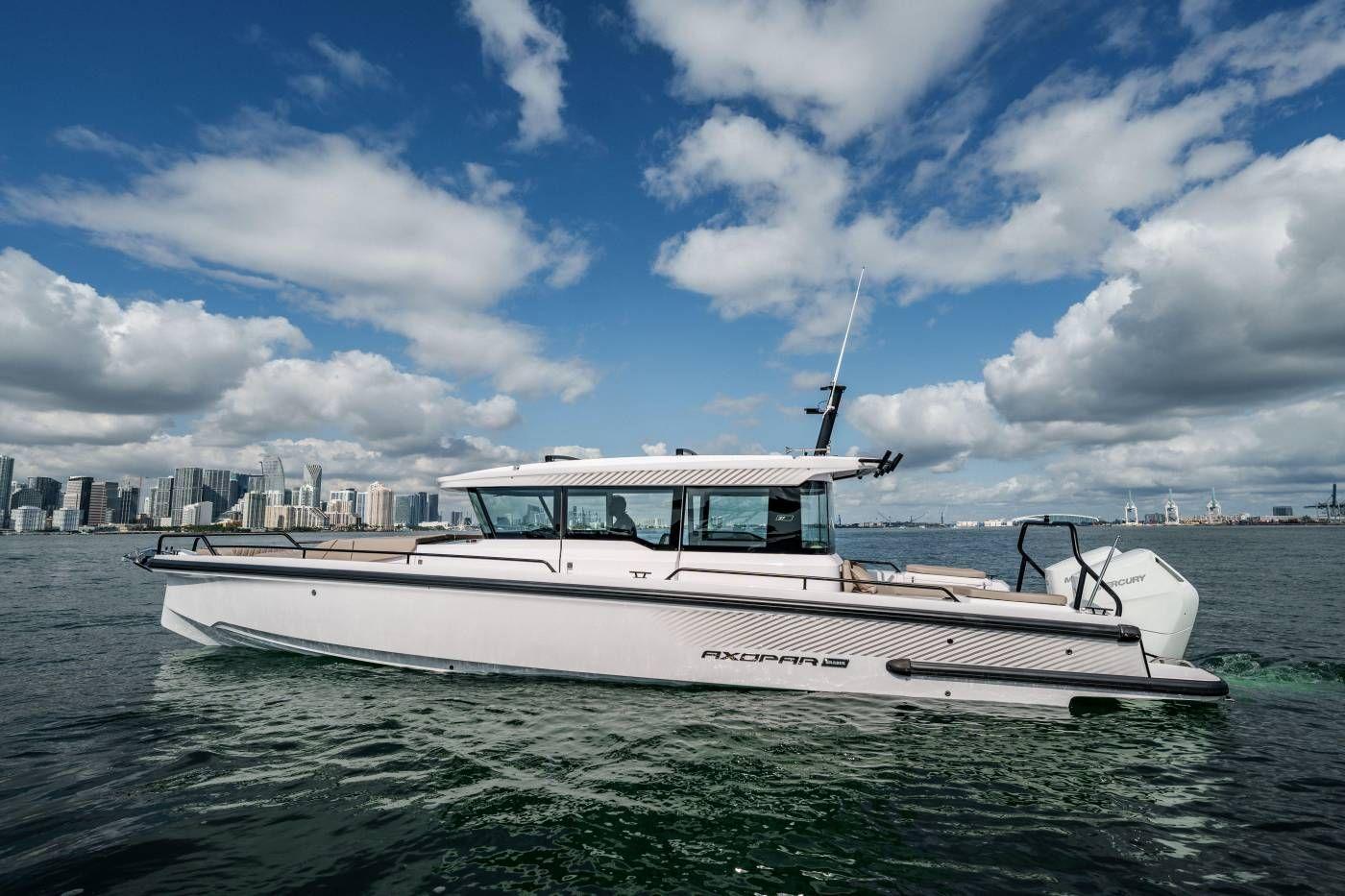 Axopar 37 XC Cross Cabin For Sale