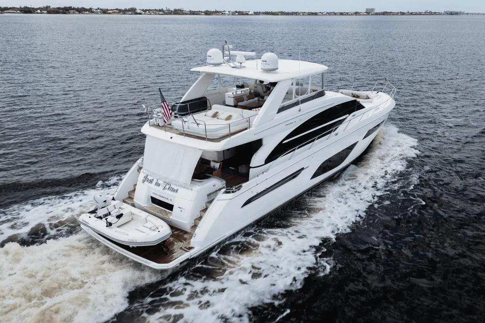 2019 Princess Yachts F70