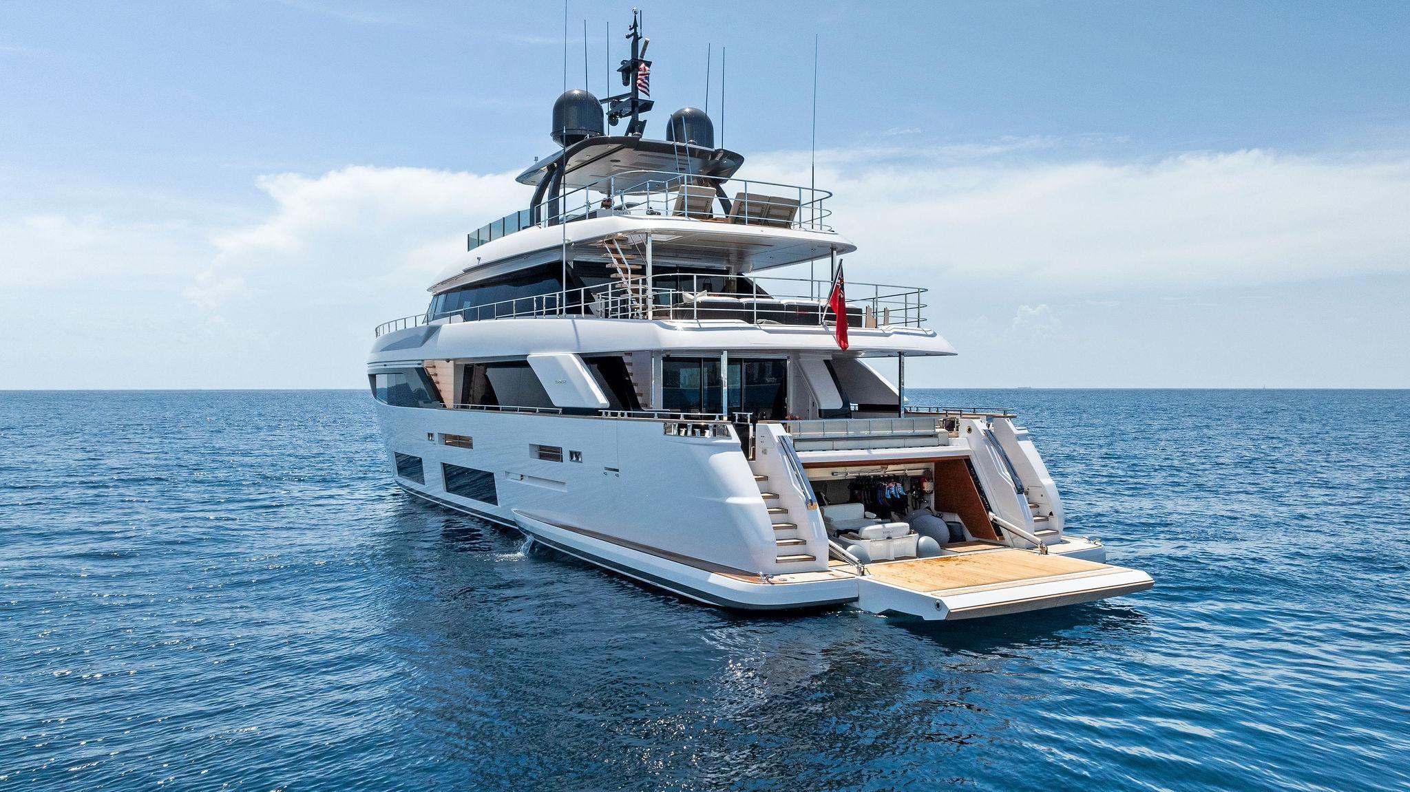Custom Line Navetta 33 For Sale