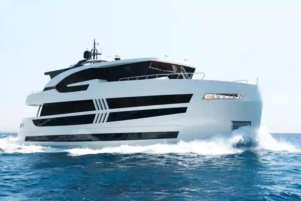 Lazzara UHV 87 For Sale