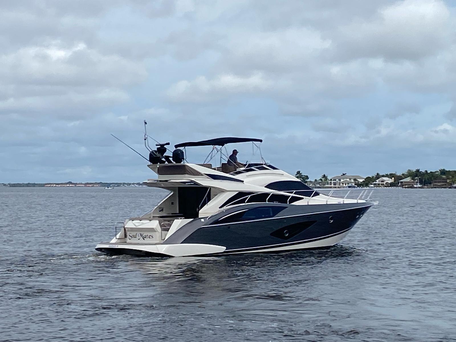 Marquis 500 Sport Yacht For Sale