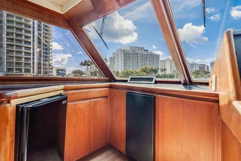 1992 Huckins 70 Convertible for Sale in Somers Point, New Jersey Saltwater Fishing 5