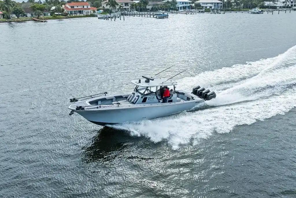 Front Runner 39 CC For Sale