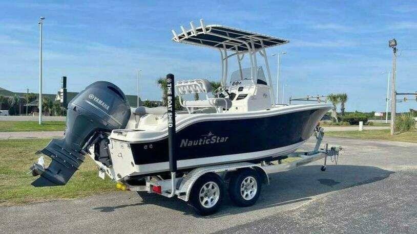 NauticStar Boats 2102 Legacy a la venta