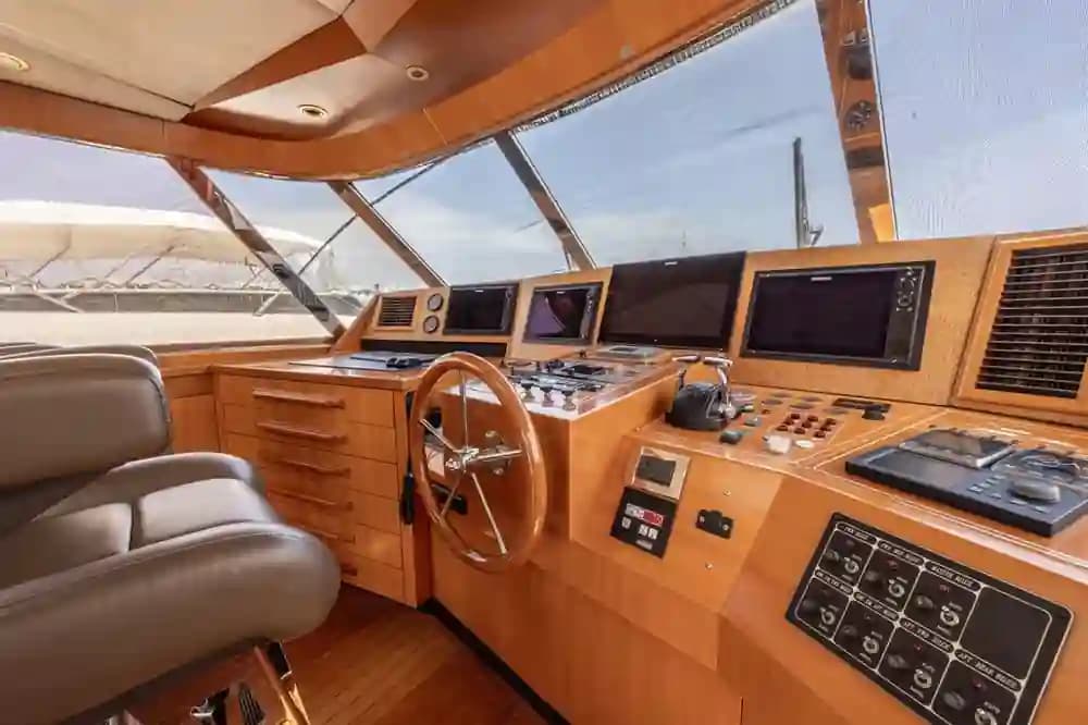 2001 Grand Harbour 76 for Sale in Stuart, Florida Cruiser 2