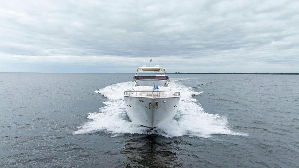 2012-ferretti-yachts-800-power-9543781-20241126132438585-1_XLARGE.jpg