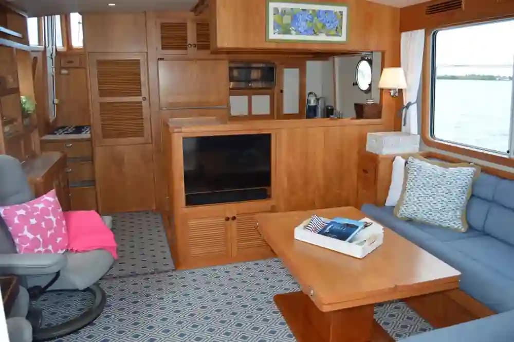 2019 Krogen Express 52' for Sale in Hampton, Virginia Motor Yacht 2
