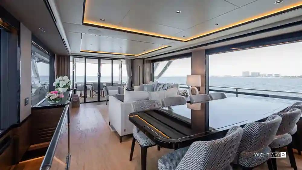 Absolute Navetta 73 zum Verkauf
