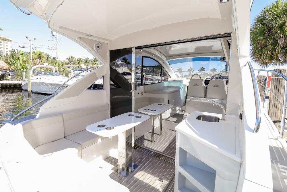 Romaniac-blue-oceans-yachting-listing-brokerage19.jpg