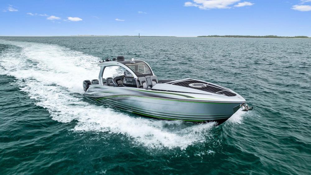 2018-deep-impact-399-cabin-power-9470175-20240716125524949-1_XLARGE.jpg