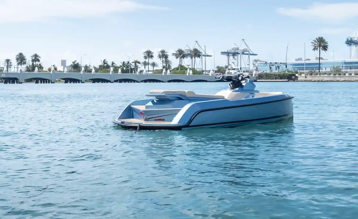 Vanquish Yachts VQ11 Sports Line for Sale