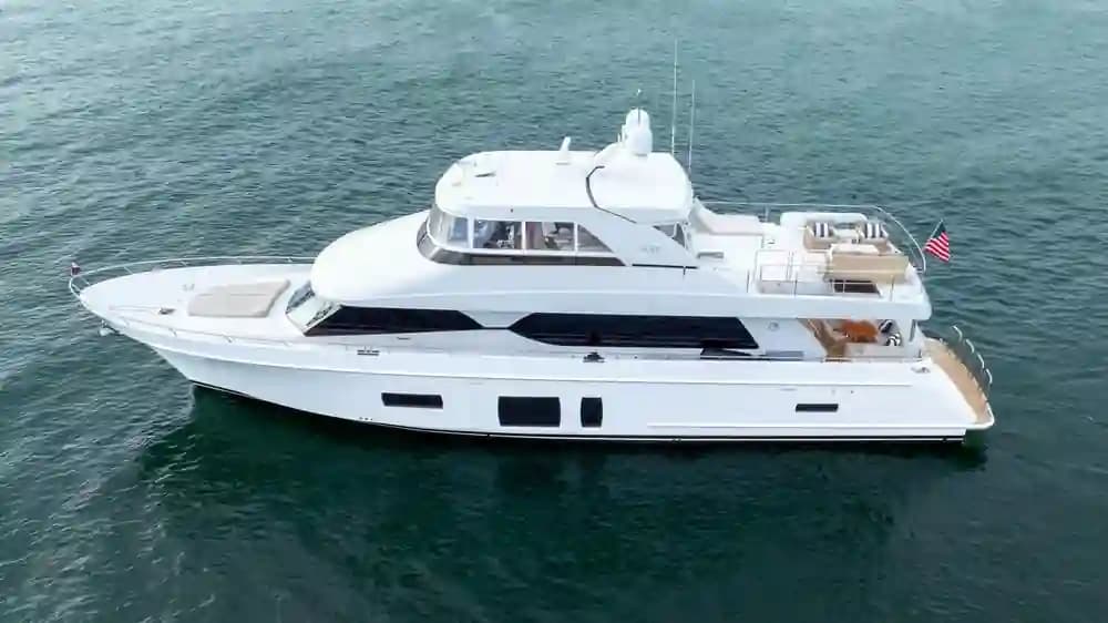 2018 Ocean Alexander 85E in vendita a Jupiter, Florida Motor Yacht 5