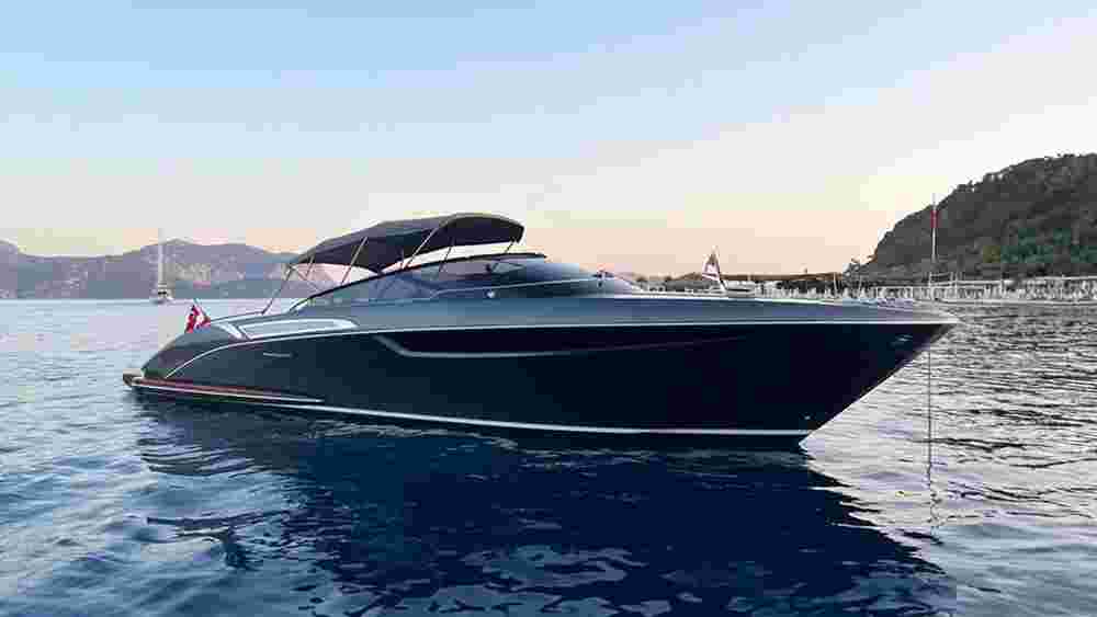 2022 Riva Rivamare 38