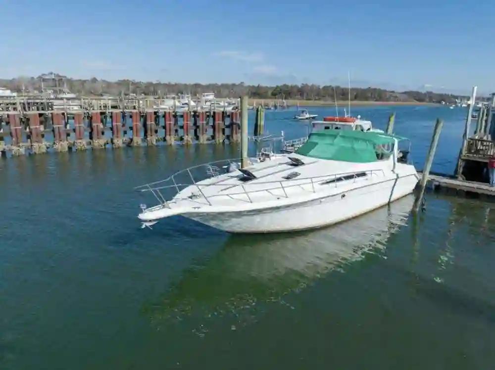 Sea Ray Sundancer 420 For Sale