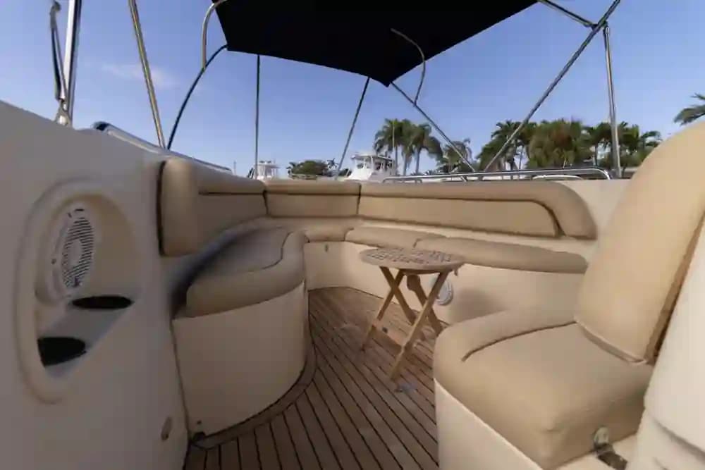 2007 Novurania Chase 31 for Sale in Fort Lauderdale, Florida Center Console 4