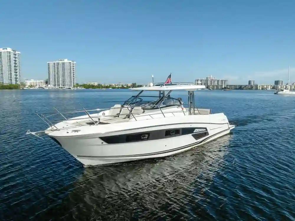 Jeanneau Leader 12.5 For Sale