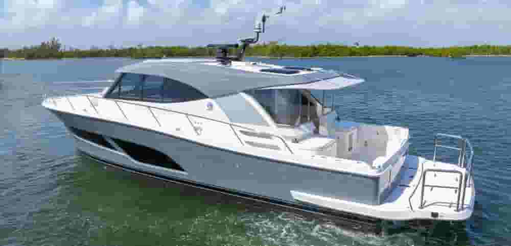 2025 Riviera 505 SUV